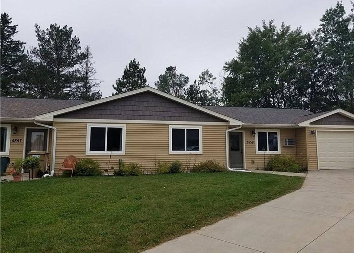 Apartment for rent at 5557-5559 Cyndi Court, Eau Claire, WI 54703