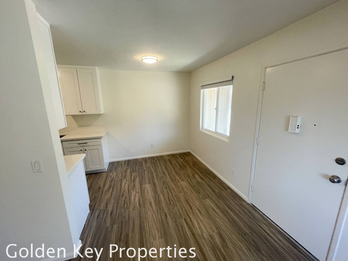 Apartment for rent at 3110-3130 Jefferson St, Carlsbad, CA 92008