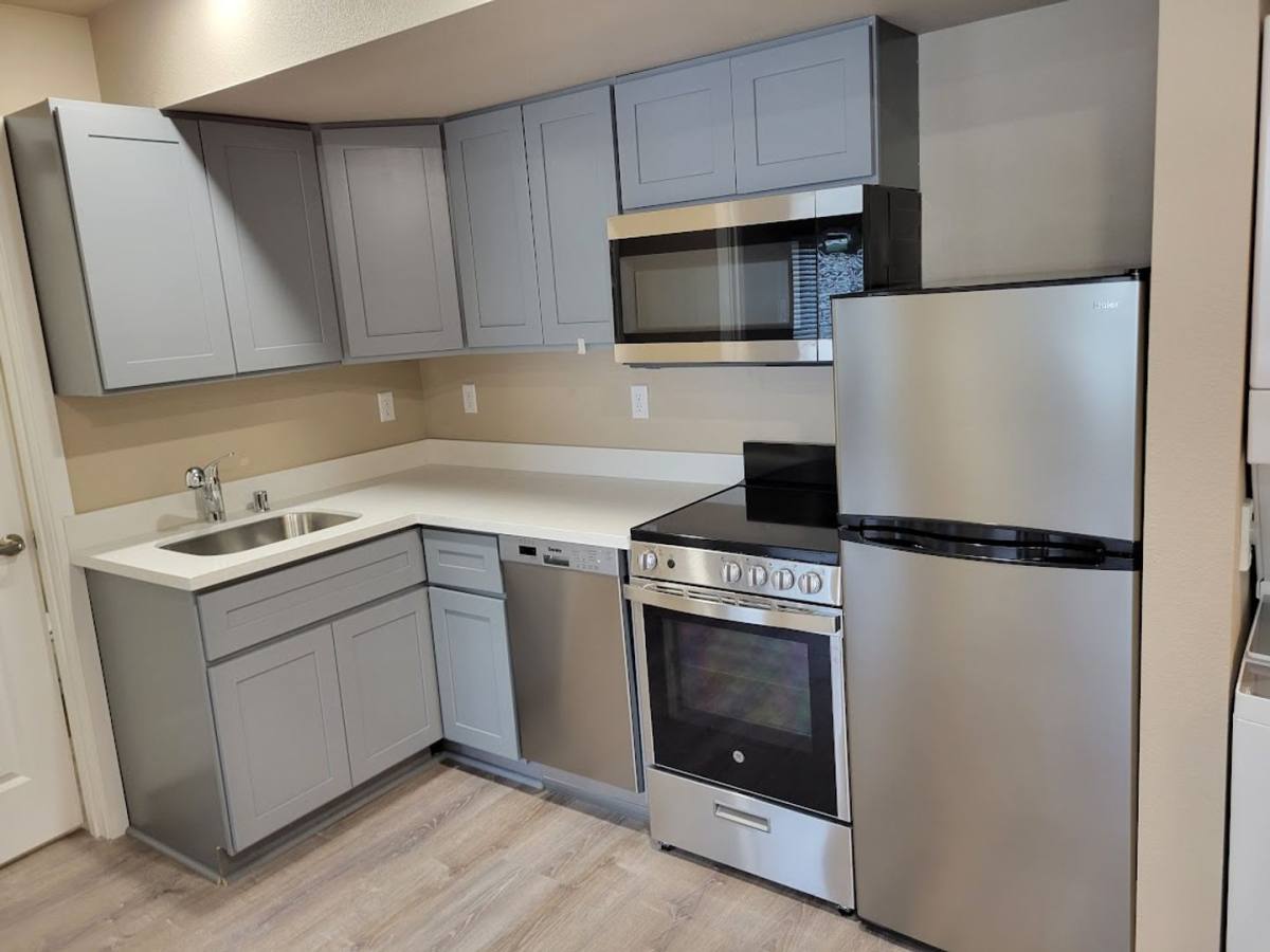 Apartment for rent at 4045 S Puget Sound Ave, Tacoma, WA 98409