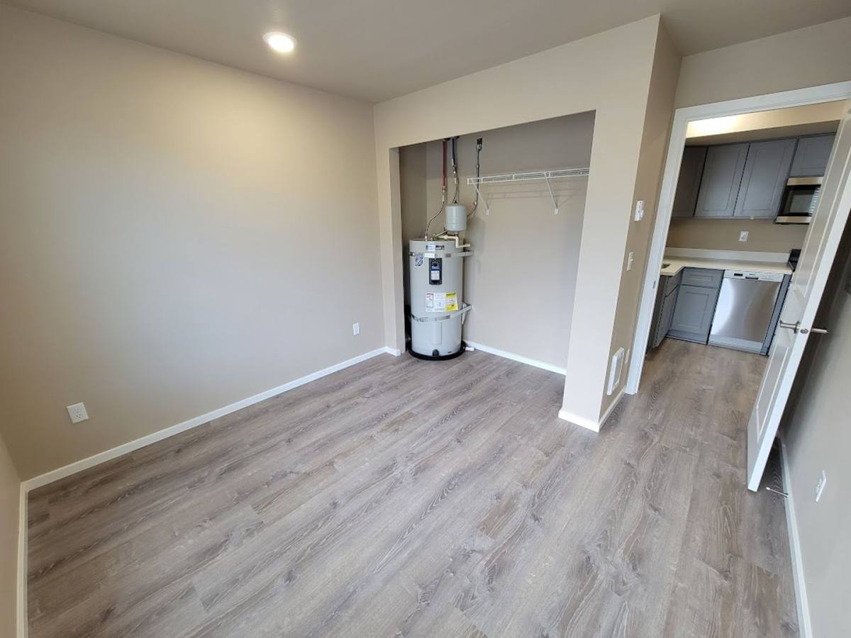 Apartment for rent at 4045 S Puget Sound Ave, Tacoma, WA 98409