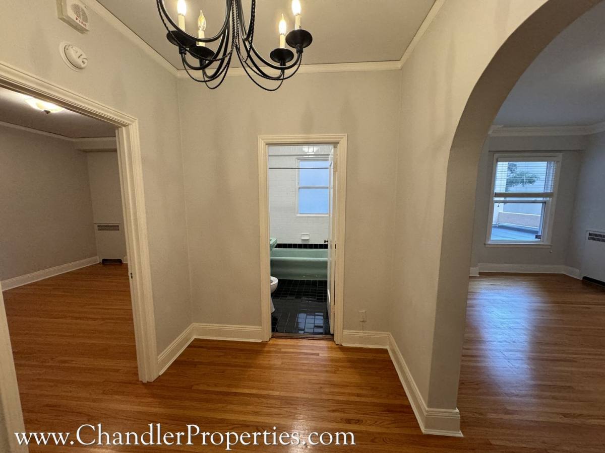 Apartment for rent at 2001 California St, San Francisco, CA 94109