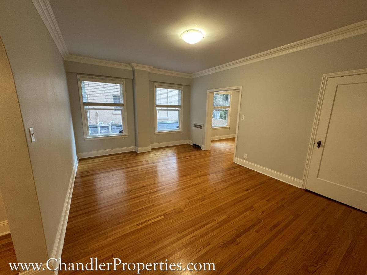 Apartment for rent at 2001 California St, San Francisco, CA 94109