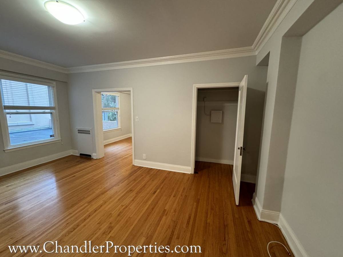Apartment for rent at 2001 California St, San Francisco, CA 94109
