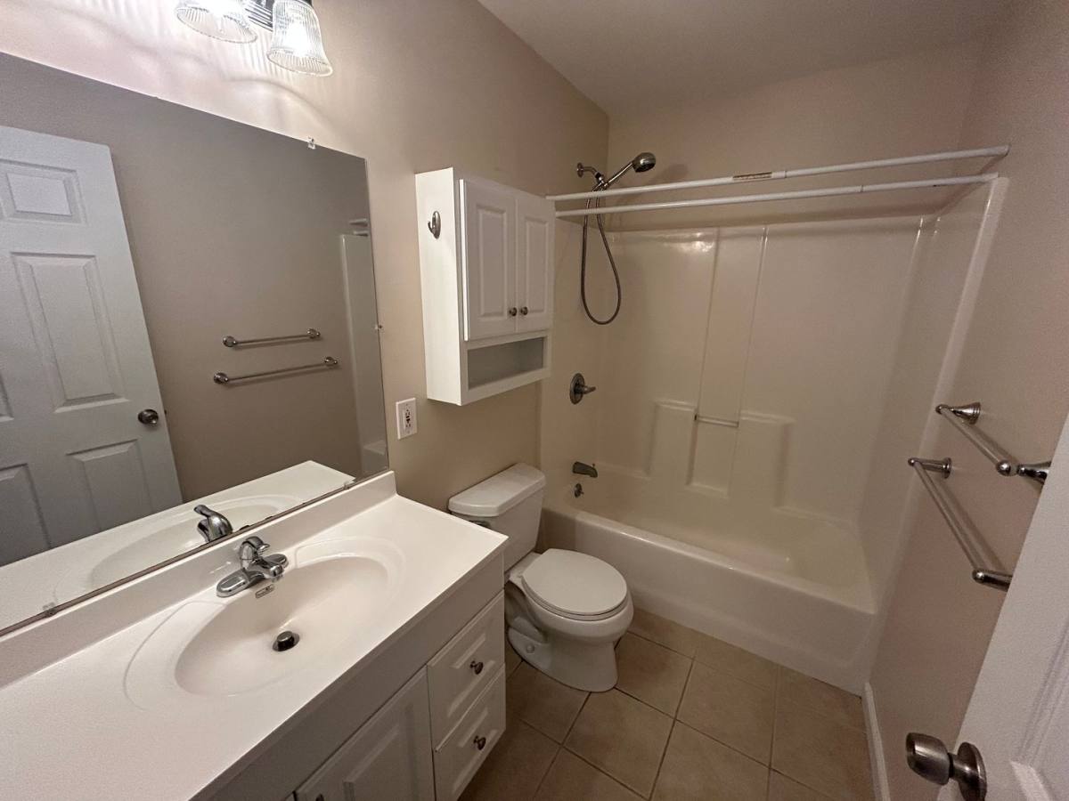 House for rent at 1700 W Granview, Quincy, IL 62301