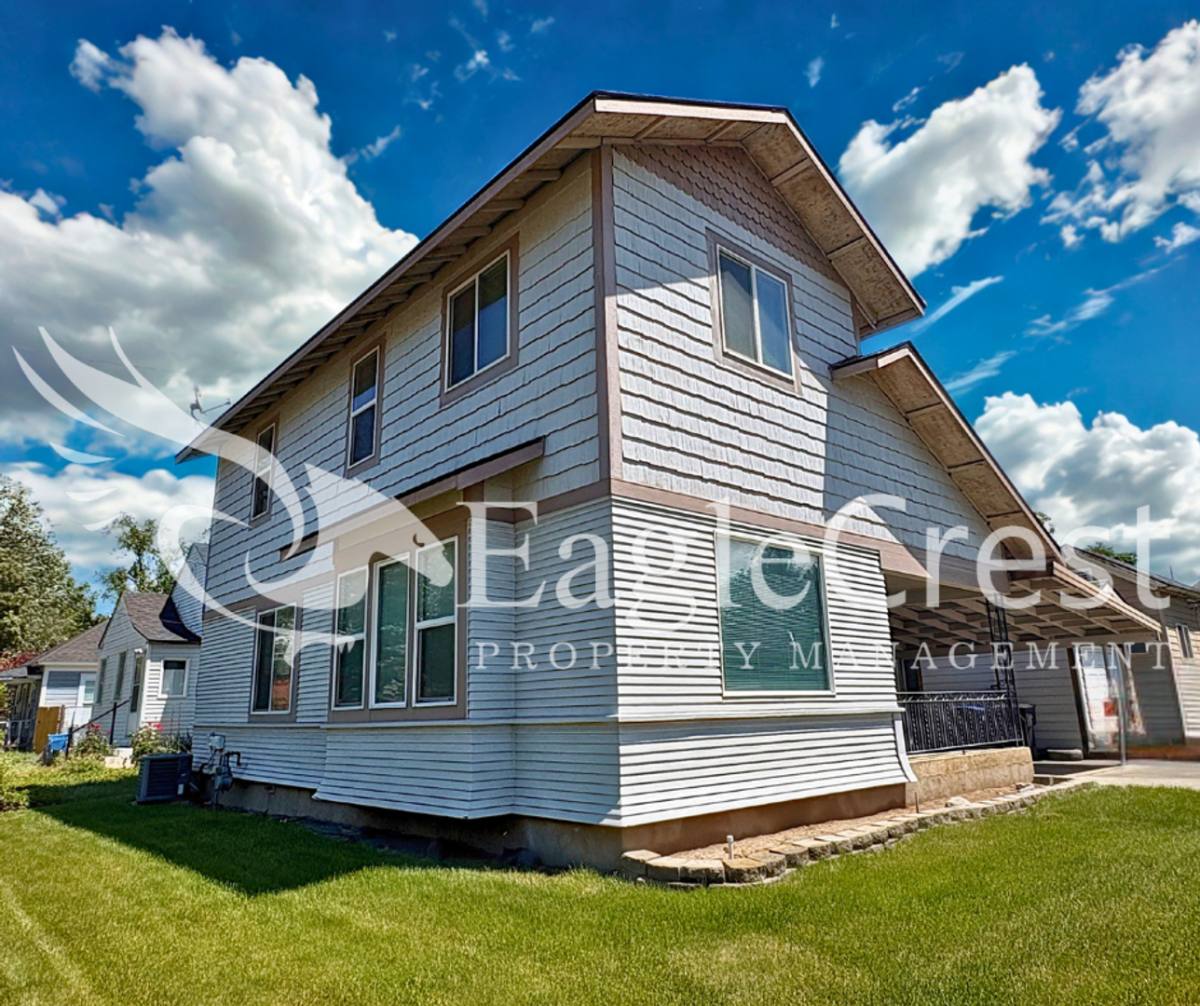 House for rent at 216 N Park St, Walla Walla, WA 99362