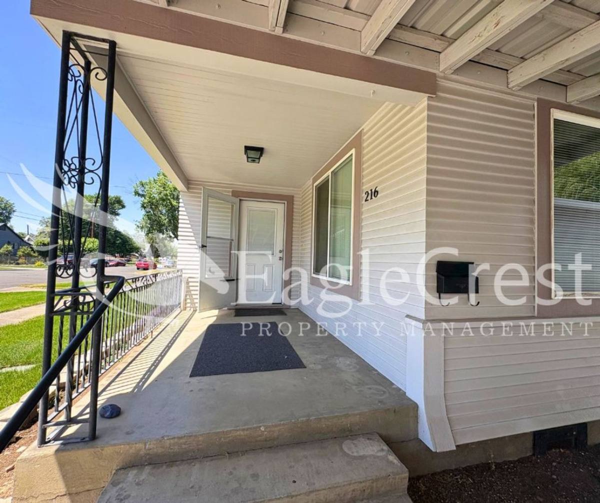 House for rent at 216 N Park St, Walla Walla, WA 99362