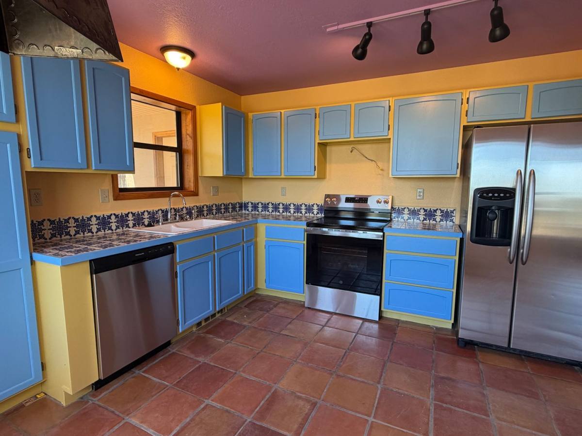 House for rent at 13 Estacada Rd, Santa Fe, NM 87506