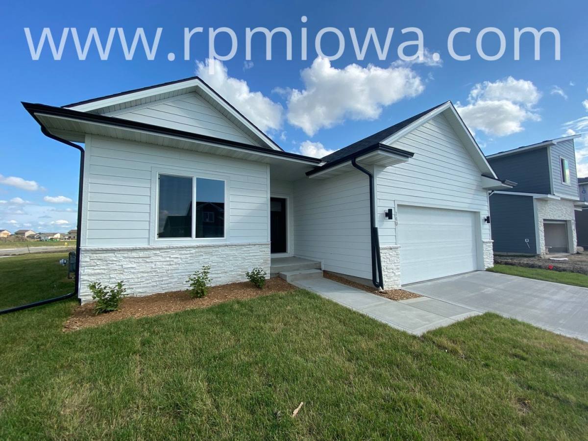 House for rent at 740 SE Drumlin Dr, Waukee, IA 50263