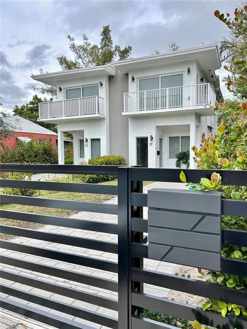 Townhouse for rent at 37 NW 70th St, Miami, FL 33150
