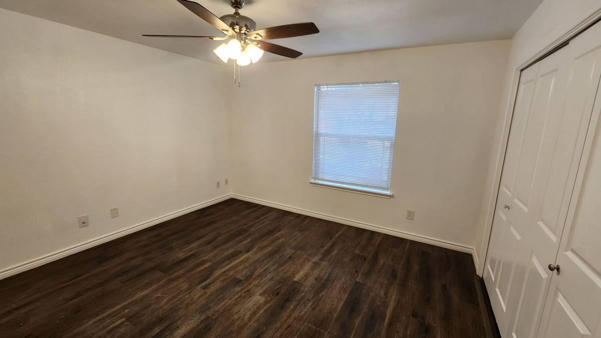 House for rent at 542 Pharis St, San Antonio, TX 78237