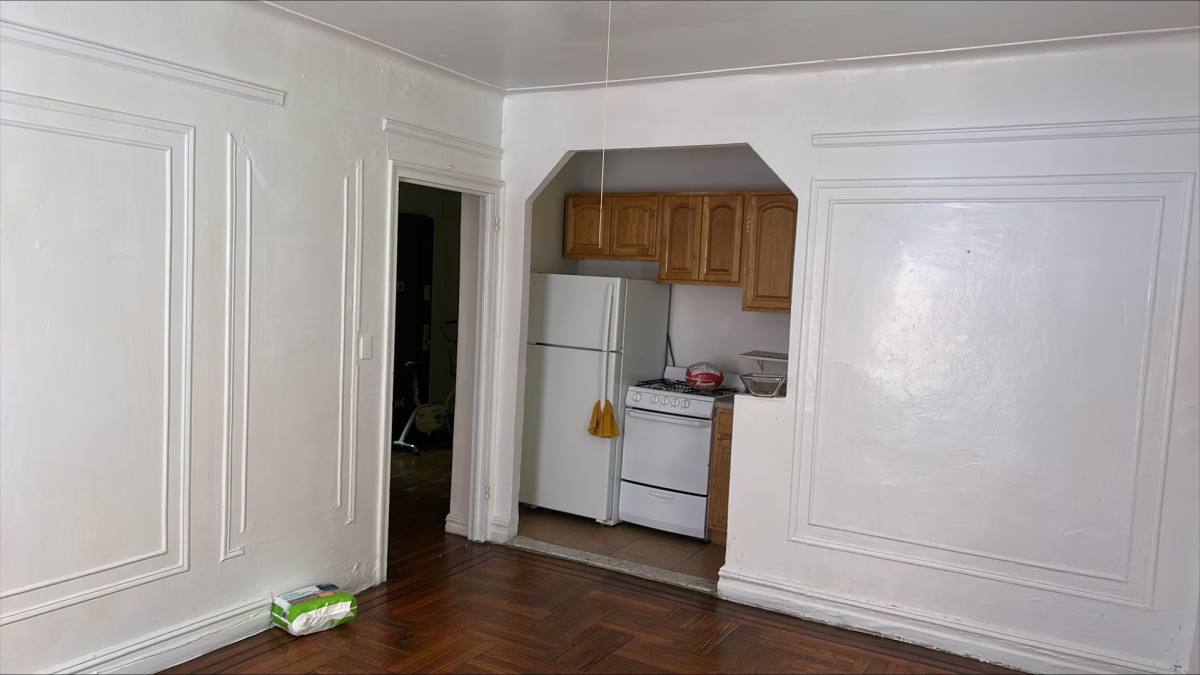 Apartment for rent at 651 E 236th St, Bronx, NY 10466