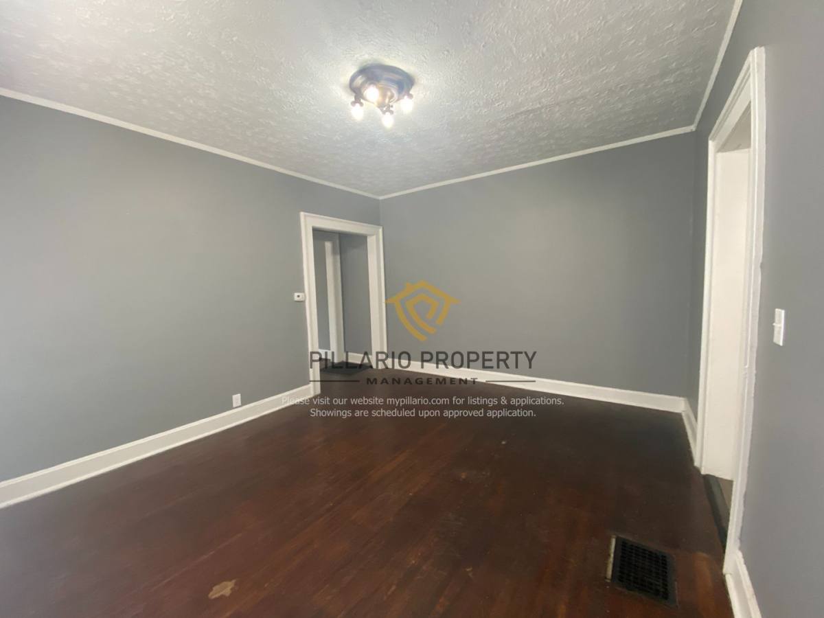 Apartment for rent at 916-918 Fairfield Ave, Indianapolis, IN 46205