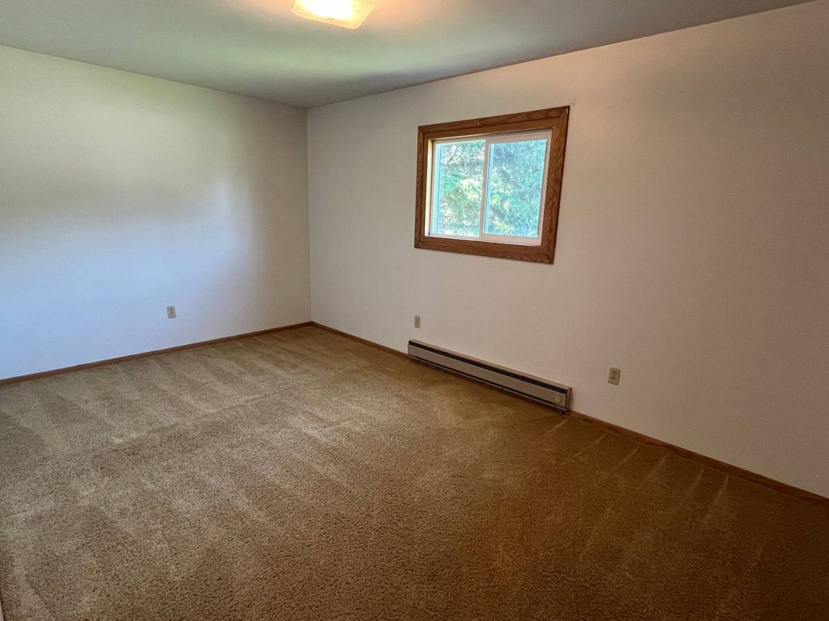 Apartment for rent at 410 4th Ave NE, Watertown, SD 57201