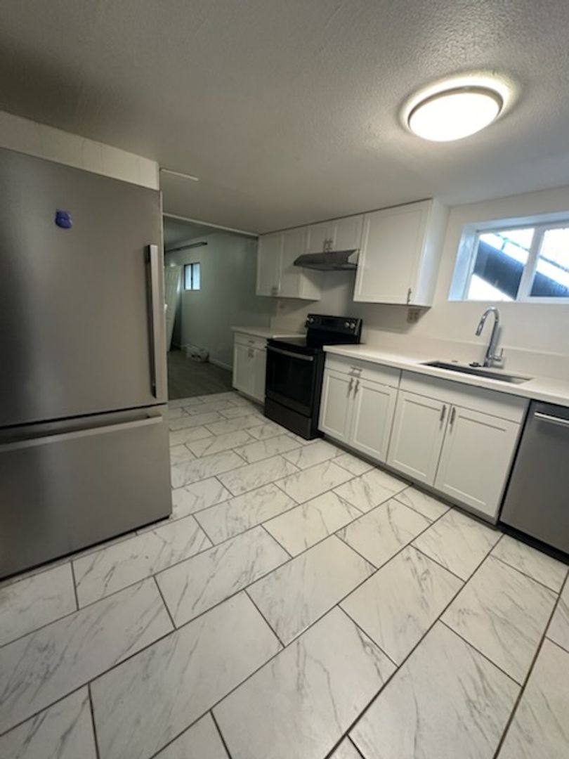 Apartment for rent at 4064 S Broadway St, Englewood, CO 80113