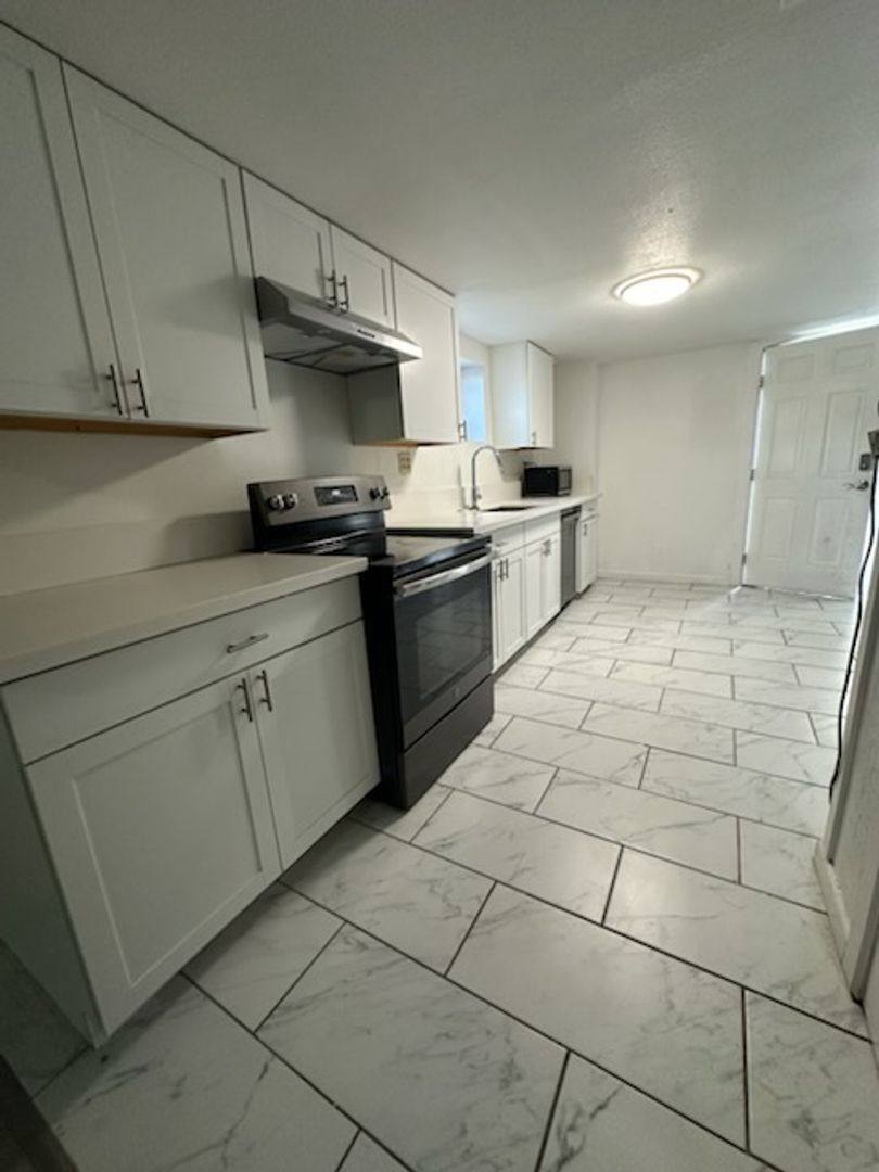 Apartment for rent at 4064 S Broadway St, Englewood, CO 80113