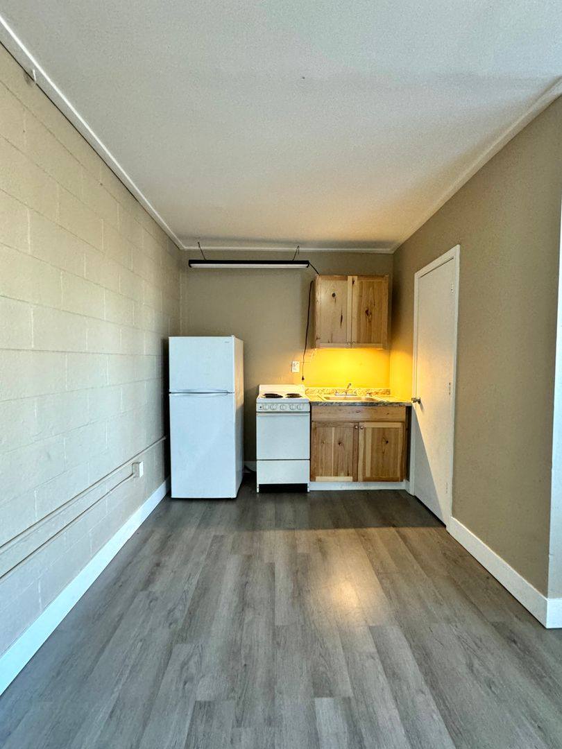 Apartment for rent at 401 N Maple St, Winchester, KY 40391