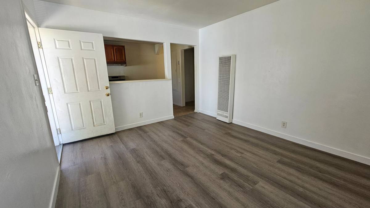 Apartment for rent at 2522-2522 1 2MLANCASTER Ave, Los Angeles, CA 90033