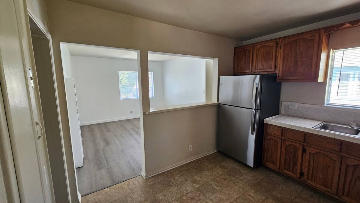 Apartment for rent at 2522-2522 1 2MLANCASTER Ave, Los Angeles, CA 90033