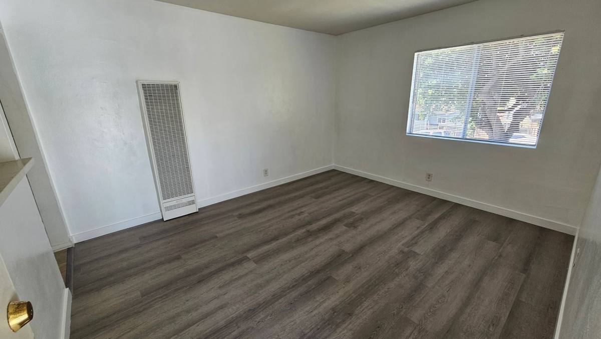 Apartment for rent at 2522-2522 1 2MLANCASTER Ave, Los Angeles, CA 90033
