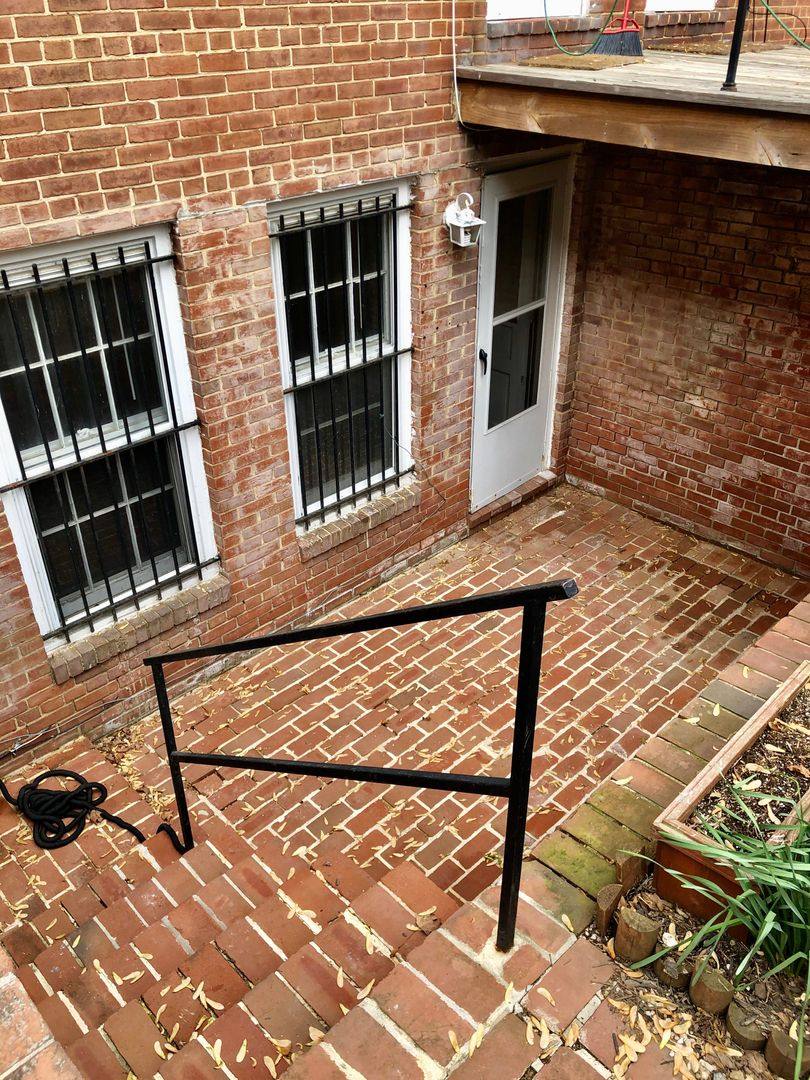 Apartment for rent at 941 25th St NW, Washington, DC 20037