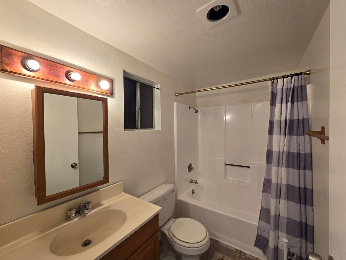 House for rent at 562 Jefferson Ave, Chula Vista, CA 91910