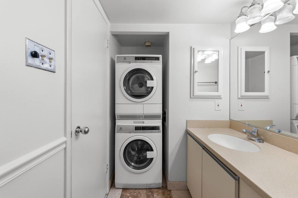 Condo for rent at 1245 13th St NW, Washington, DC 20005