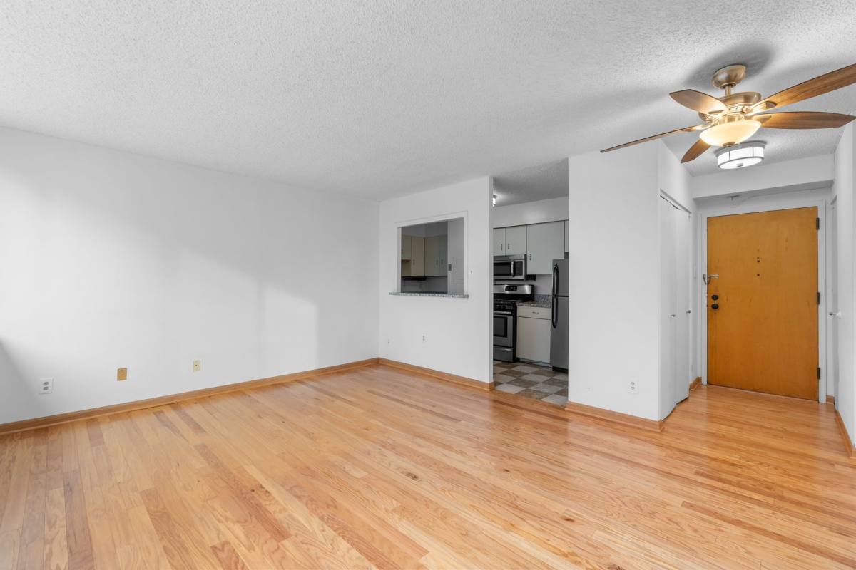 Condo for rent at 1245 13th St NW, Washington, DC 20005