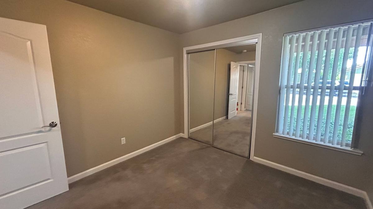 Condo for rent at 4002 Elmo Loop, Modesto, CA 95356
