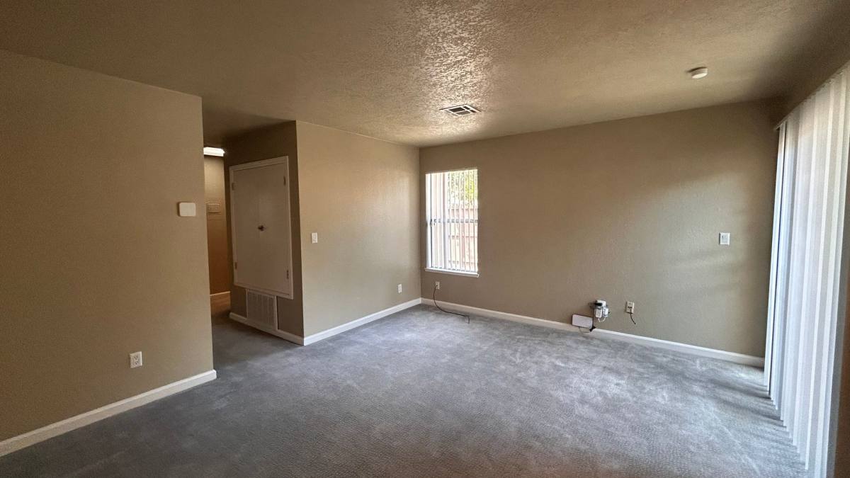 Condo for rent at 4002 Elmo Loop, Modesto, CA 95356