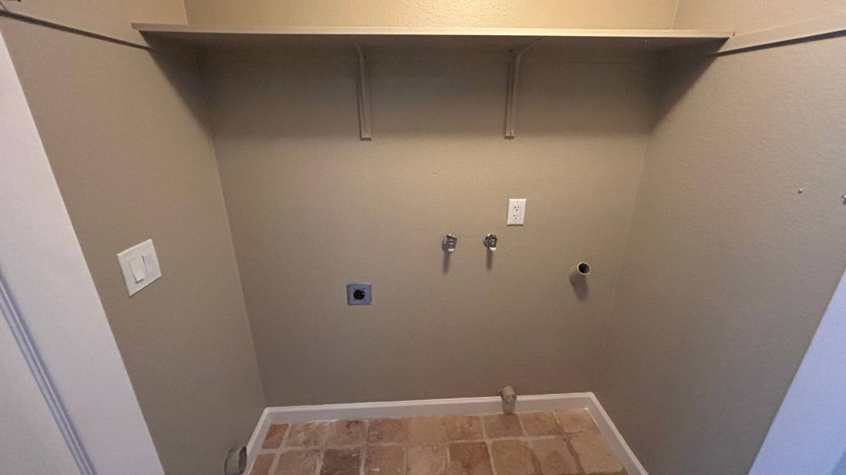 Condo for rent at 4002 Elmo Loop, Modesto, CA 95356