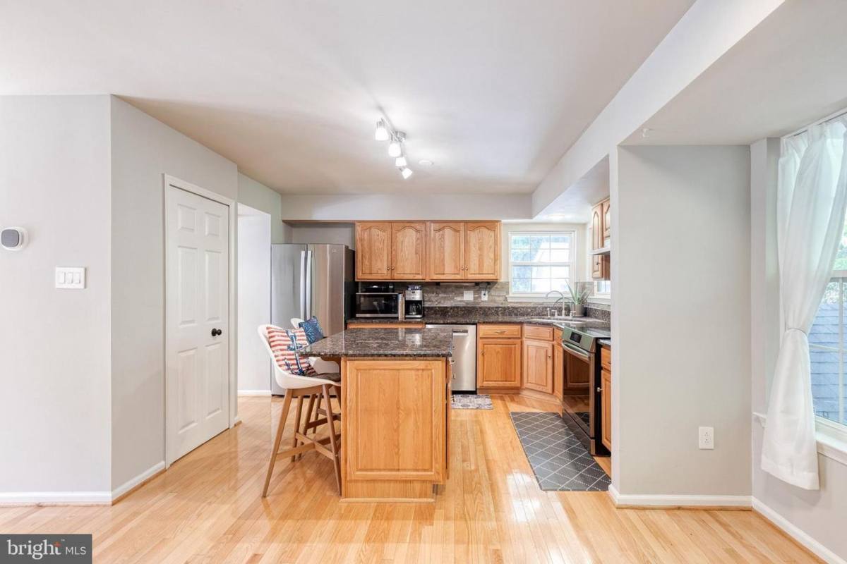 House for rent at 1202 Jewelweed Path, Pasadena, MD 21122