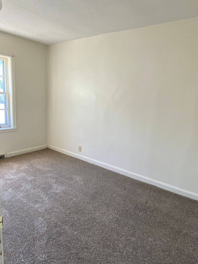Apartment for rent at 5th Ave NW, Watertown, SD 57201