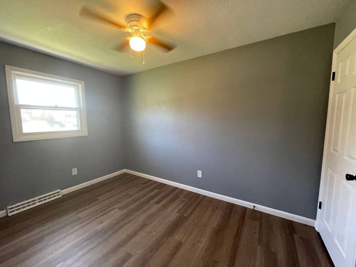 House for rent at 22016 Russet Dr, Meadville, PA 16335