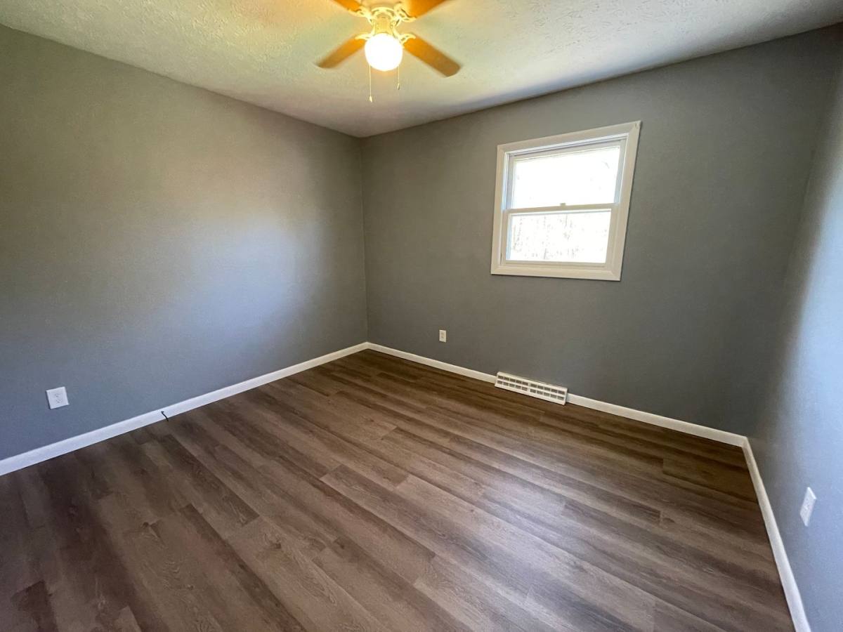 House for rent at 22016 Russet Dr, Meadville, PA 16335