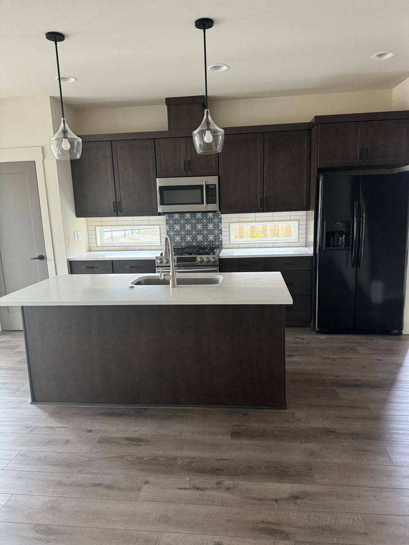 Townhouse for rent at 1956 SW 53rd St, Corvallis, OR 97333