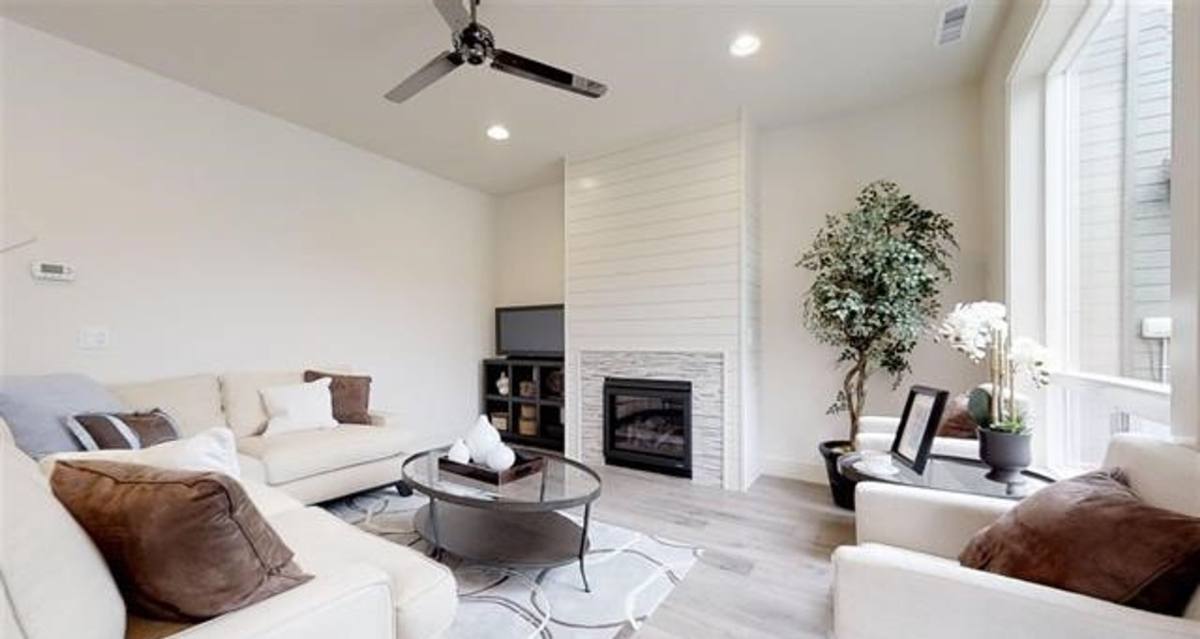 Townhouse for rent at 1956 SW 53rd St, Corvallis, OR 97333