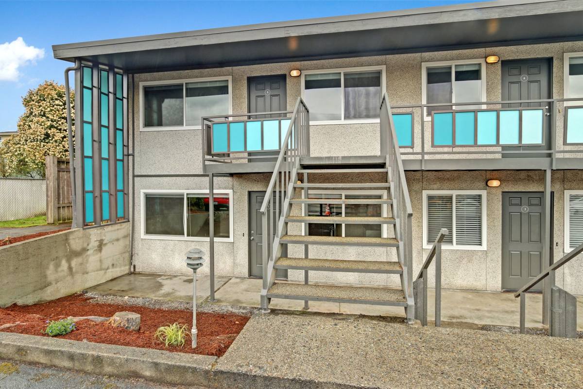Apartment for rent at 802 Harrington Ave NE, Renton, WA 98056