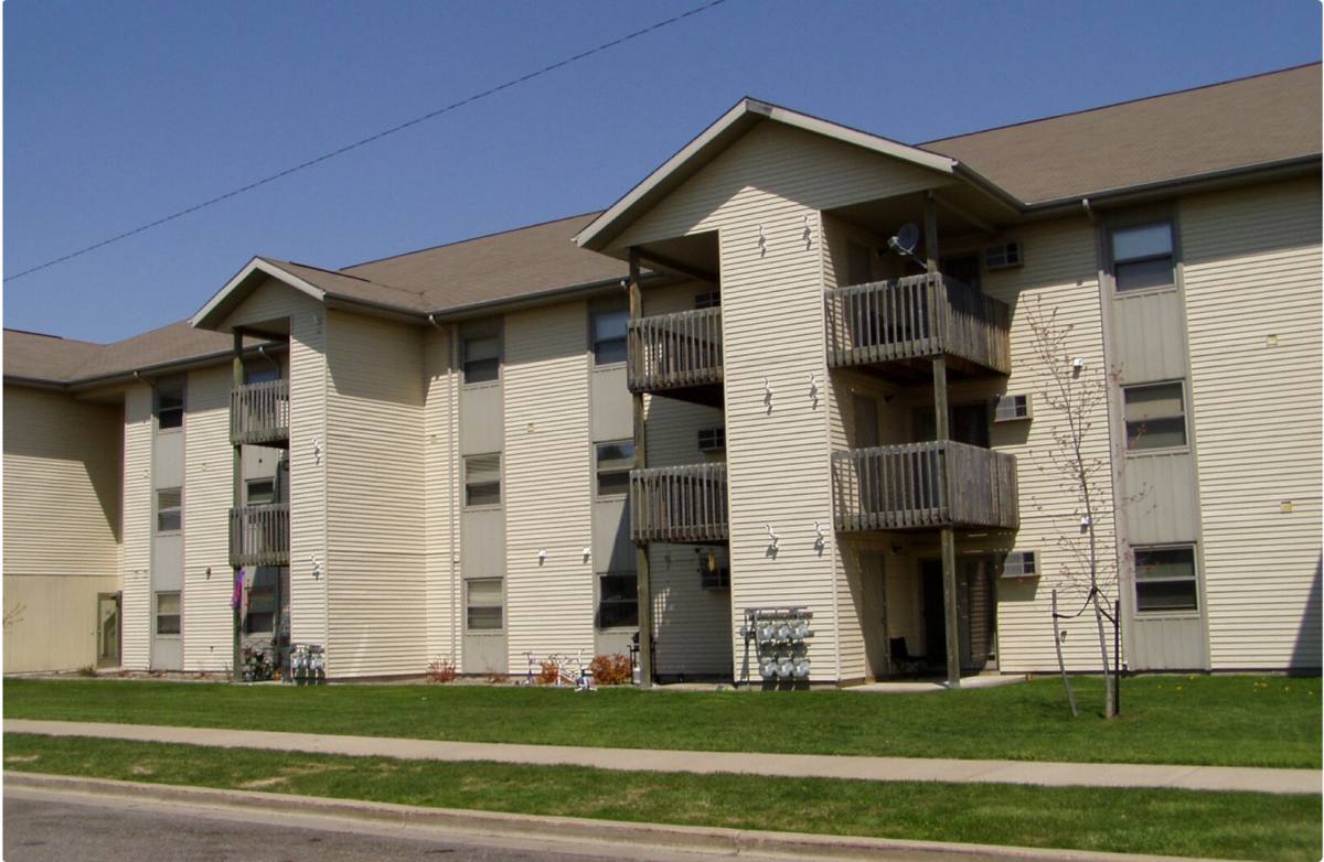 Apartment for rent at 810-811 E Harrison St, Marshfield, WI 54449