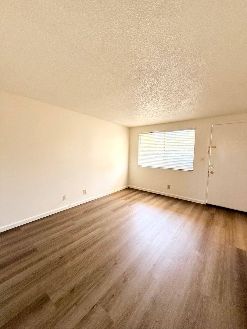 Apartment for rent at 1101 E Airport, Lompoc, CA 93436