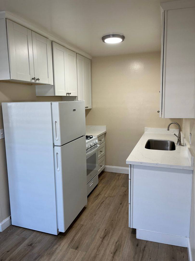 Apartment for rent at 375&385&395 S 4th St, San Jose, CA 95112