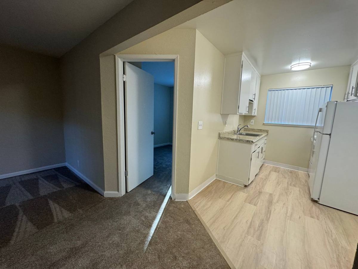 Apartment for rent at 925 N Bayshore Rd W, San Jose, CA 95112