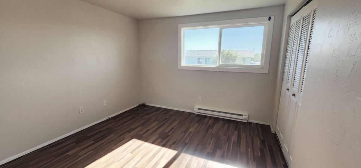 Townhouse for rent at 660 Kelly St, Monroe, OR 97456