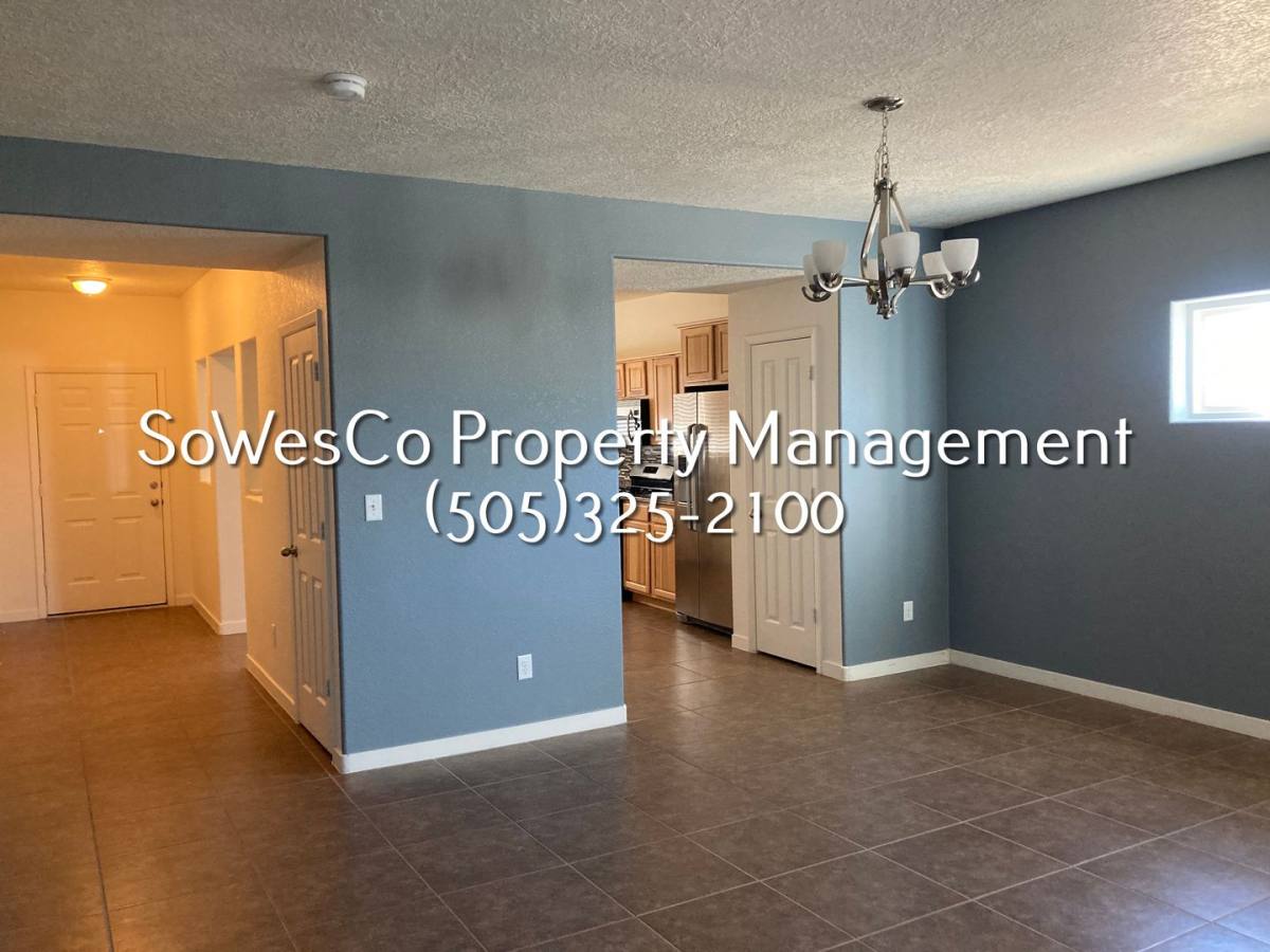 House for rent at 961 Katherine Ave, Farmington, NM 87401