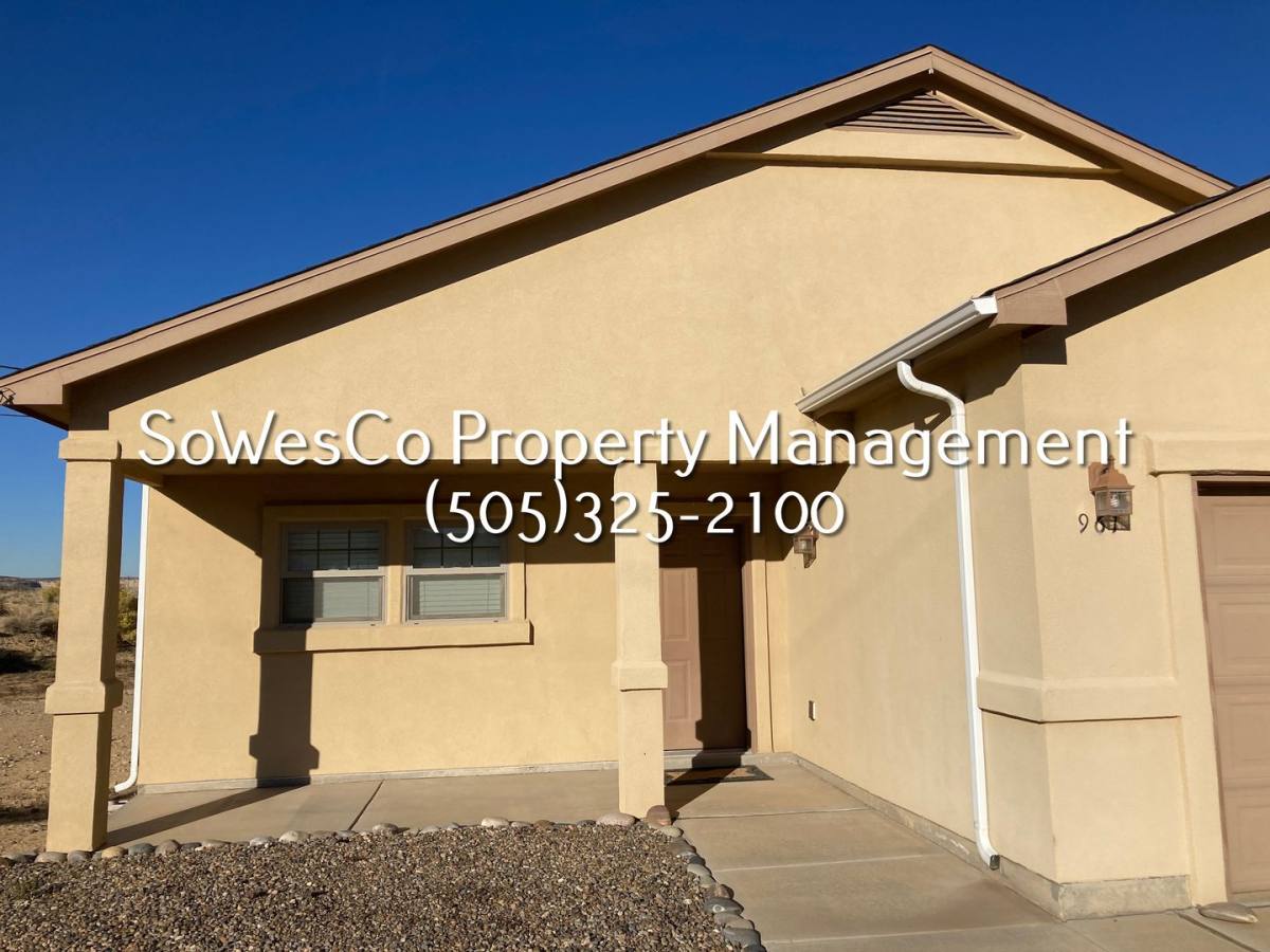 House for rent at 961 Katherine Ave, Farmington, NM 87401