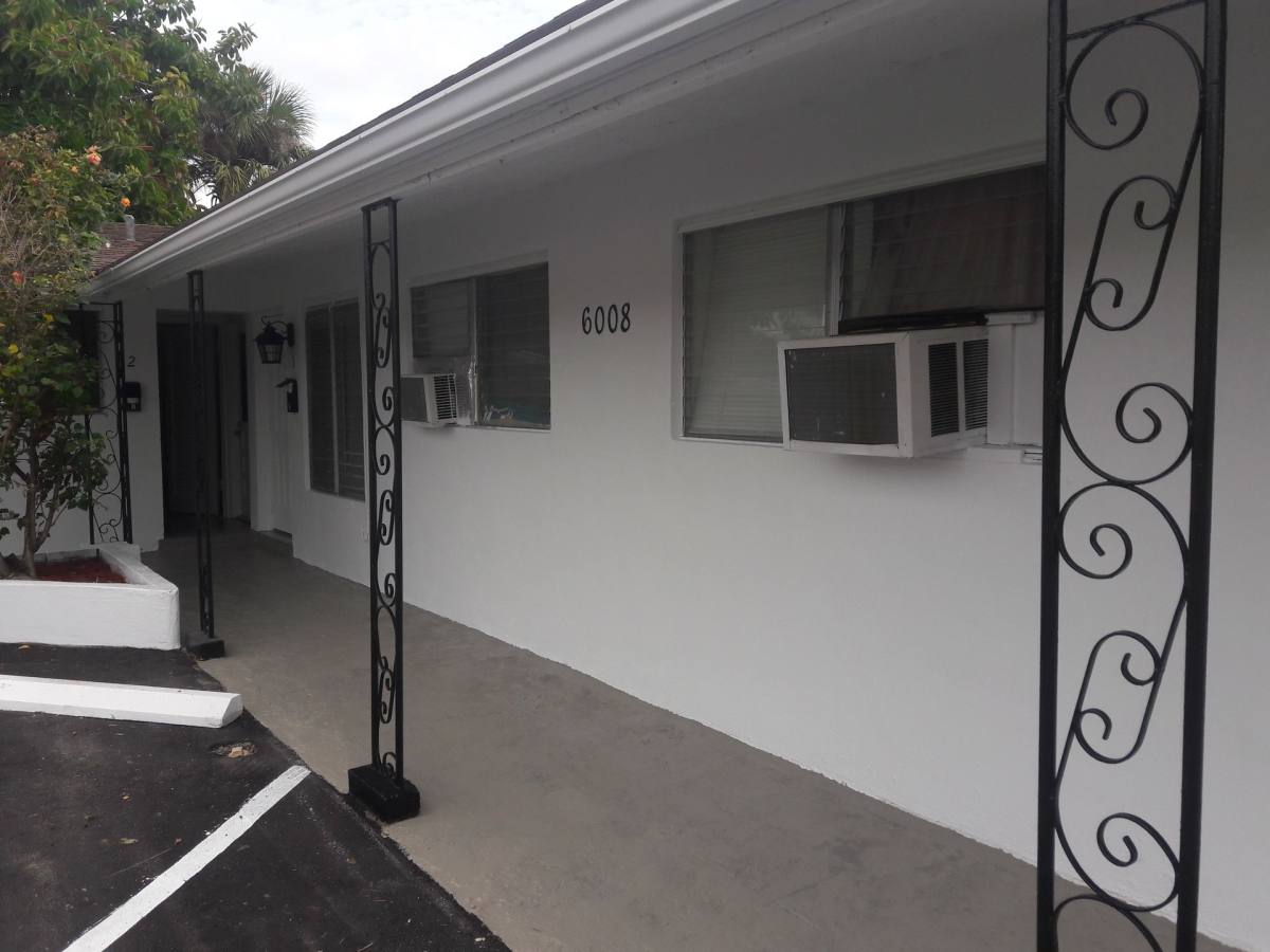 Apartment for rent at 6008 NW 10 St, Pompano Beach, FL 33063