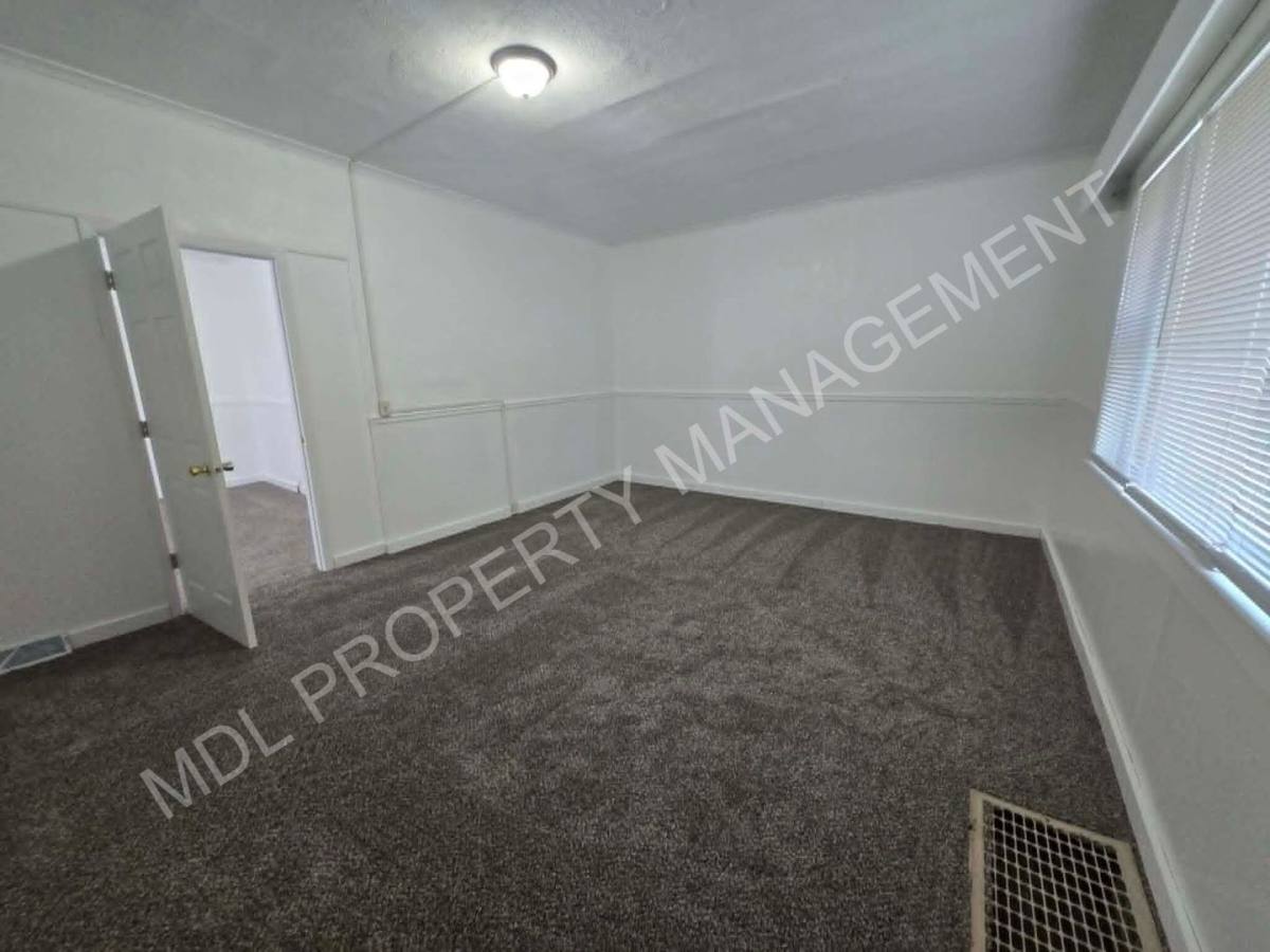 Apartment for rent at 316 N Jackson, Bay City, MI 48708