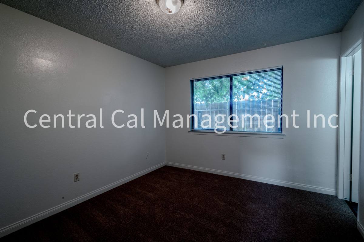Apartment for rent at 1913 Wilson Rd, Bakersfield, CA 93304