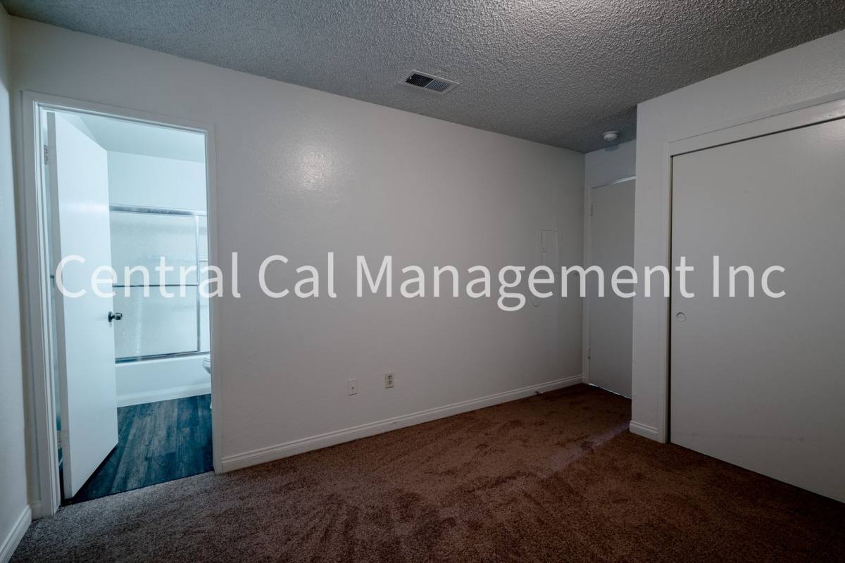 Apartment for rent at 1913 Wilson Rd, Bakersfield, CA 93304