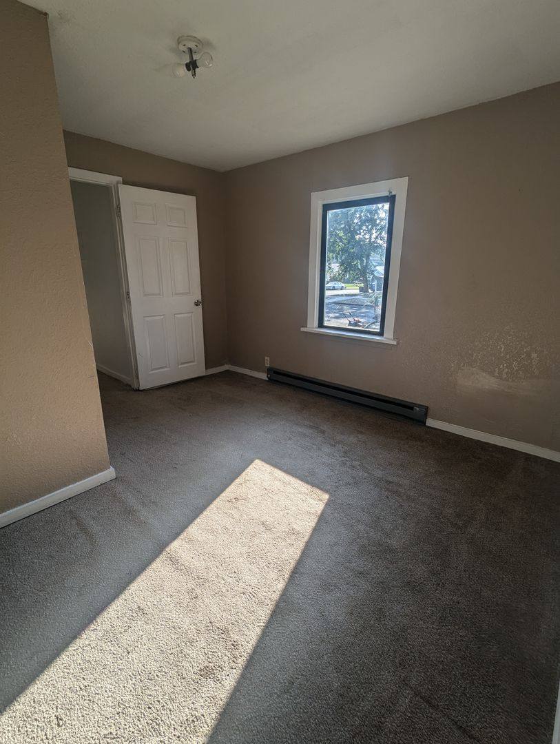 Apartment for rent at 425 5th St, Lewiston, ID 83501
