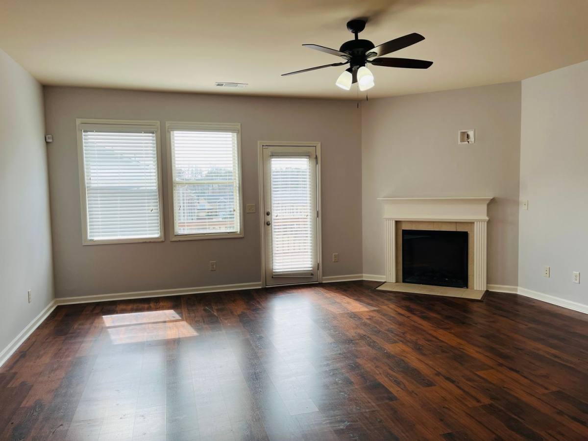 Townhouse for rent at 381 Sand Bay Dr SW, Atlanta, GA 30331